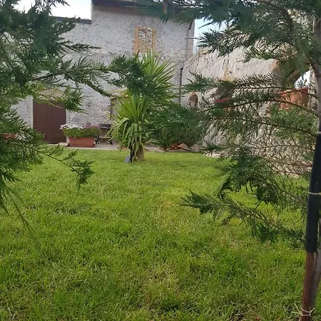 Contrada Gibbesi *