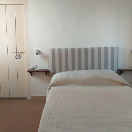 Holiday home Contrada Gibbesi